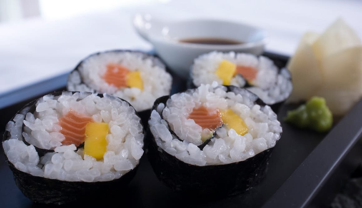 Makis exotiques de saumon de Norvège