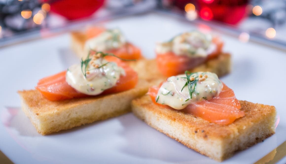 Saumon de Norvège gravlaks de Noël, à la moutarde
