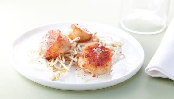 Saint-Jaques de Norvège à la plancha et crème au sésame