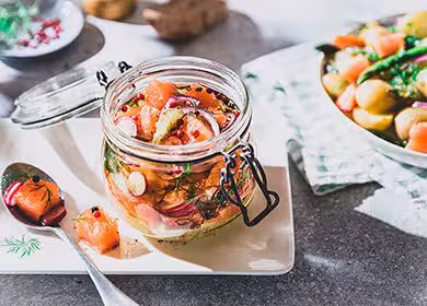 Salade de saumon de Norvège mariné