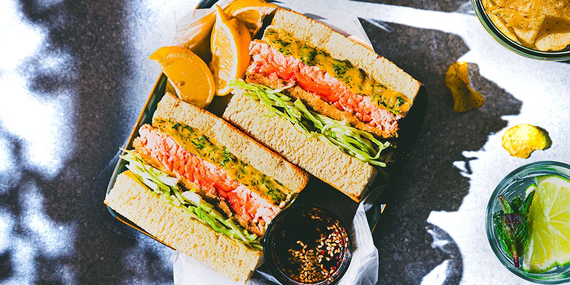 Sandwich sando au saumon de Norvège