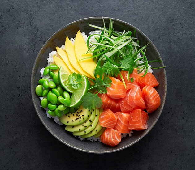 Poke bowl au saumon de Norvège facile