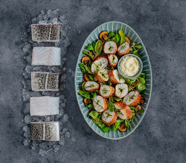 Skrei norvégien bardé au jambon, accompagné d’une purée de topinambours