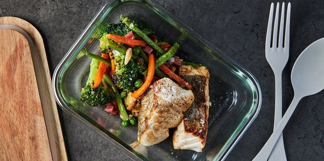 Lieu noir de Norvège et ragoût de légumes